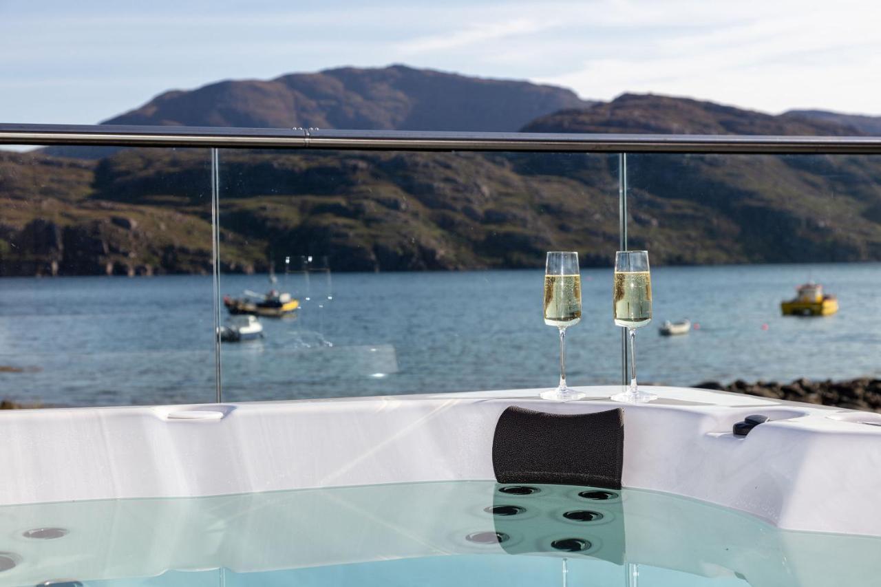 Birches Lodge With Hot Tub Dundonnell Екстер'єр фото